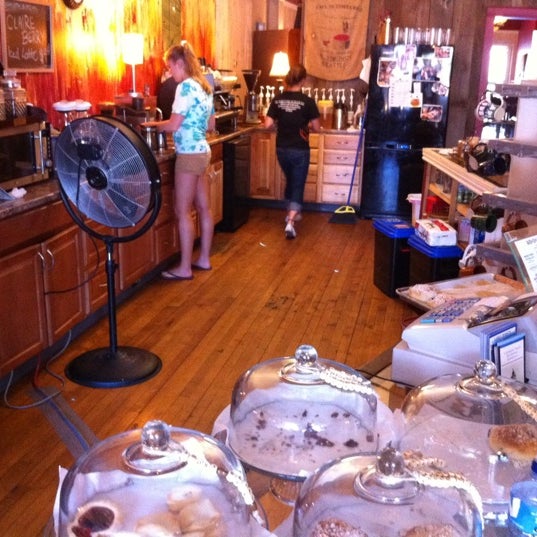 Photo taken at Redolencia Coffee House by Tucker W. on 7/30/2011