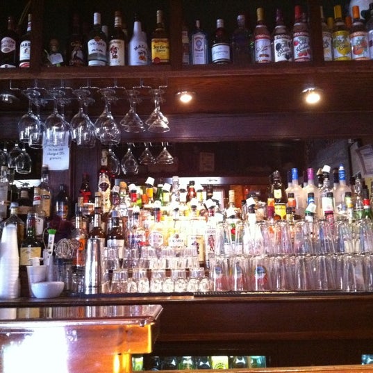 8/23/2011にRamon A.がNail Creek Pub &amp; Breweryで撮った写真
