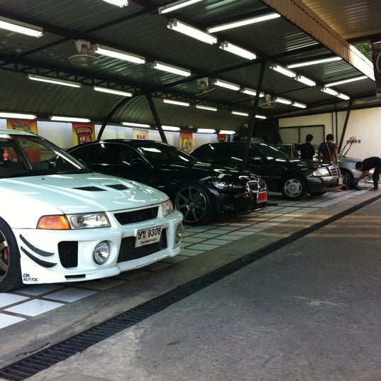 Wash Zone Car Wash and Detail