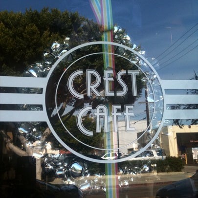 Das Foto wurde bei Crest Cafe von cecelia m. am 1/2/2011 aufgenommen
