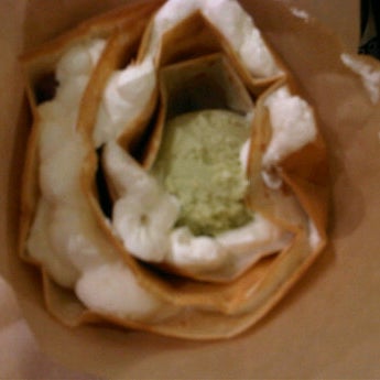 Try their Japanese explosion crepe! There are green tea ice cream, mochi, and red bean paste inside. So good!
