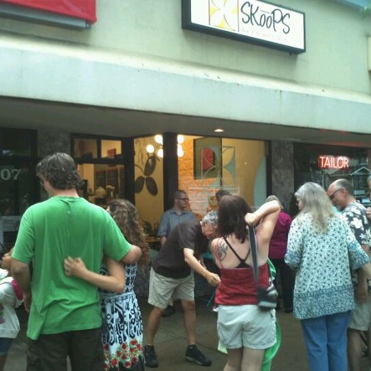 Photo taken at Skoops Ice Cream and More by Eddie H. on 9/6/2011