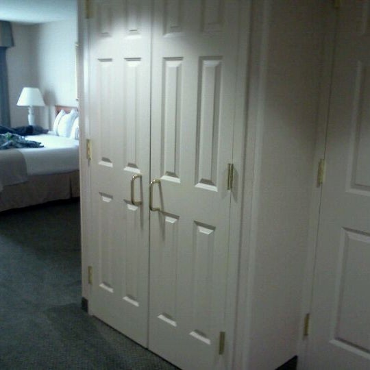 Foto tirada no(a) Holiday Inn Anaheim-Resort Area por Kyle O. em 1/11/2012