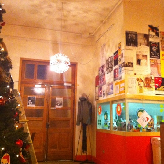 12/15/2011 tarihinde Federico G.ziyaretçi tarafından Twiggy Cafè'de çekilen fotoğraf