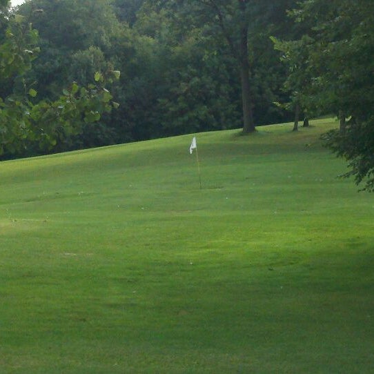 8/31/2011 tarihinde Ronald S.ziyaretçi tarafından Kettle Hills Golf Course'de çekilen fotoğraf