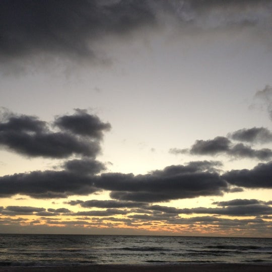 11/4/2011 tarihinde Maciej L.ziyaretçi tarafından Beach Bistro'de çekilen fotoğraf