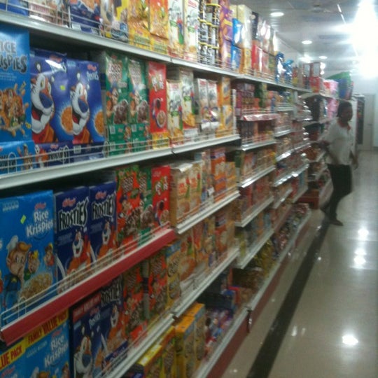 Golf Course Supermarket 1 tip from 35 visitors