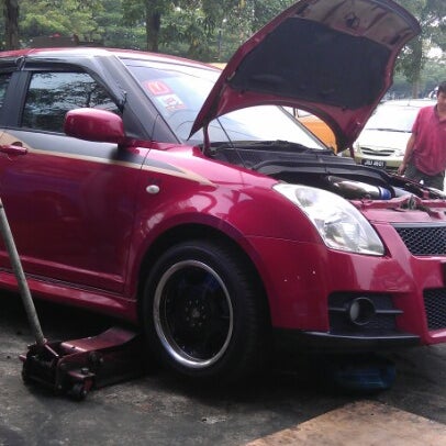 Bangunan Abu Kassim Building