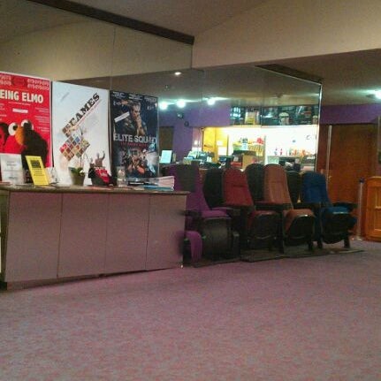 11/2/2011にChris M.がLaemmle&#39;s Royal Theaterで撮った写真