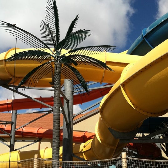 Splash Lagoon 8091 Peach St