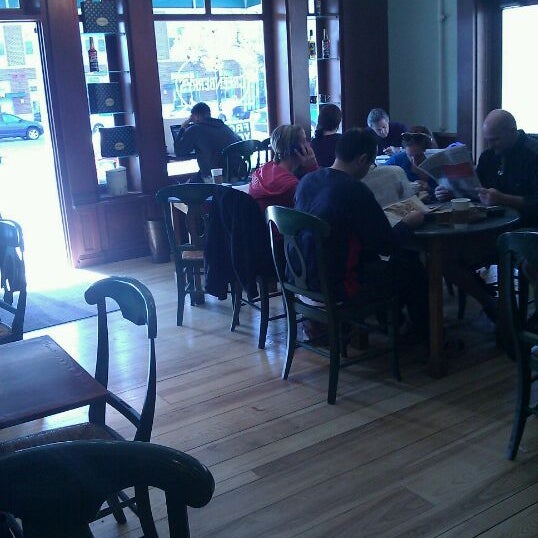 Photo taken at BeanGood: The Coffee Pub by Timothy M. on 3/19/2011