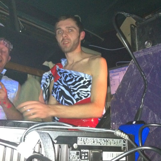 1 стендап клуб. Клуб 21 года. Клуб 21 года. Клуб 21 года. Twenty one club арбат.