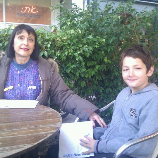 1/21/2012 tarihinde Niv K.ziyaretçi tarafından Caffe Henrietta'de çekilen fotoğraf