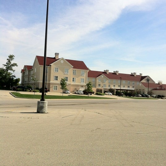 5/13/2012 tarihinde Stacey D.ziyaretçi tarafından Homewood Suites by Hilton'de çekilen fotoğraf