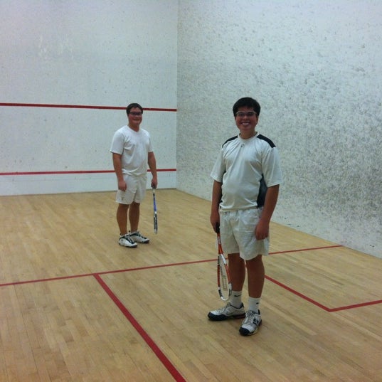 Photo taken at Racquet Club of Philadelphia by Kent D. on 12/18/2011