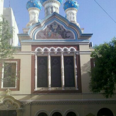 รูปภาพถ่ายที่ Catedral Ortodoxa Rusa de la Santísima Trinidad โดย ᴡ P. เมื่อ 11/26/2011