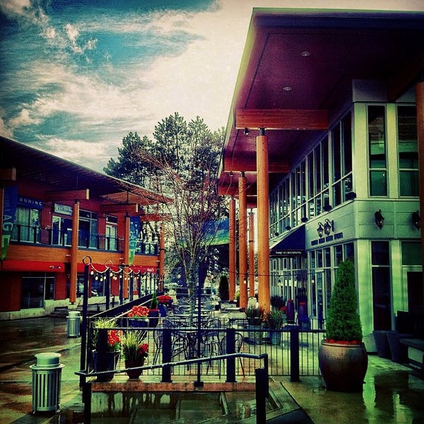 Lynn Valley Village Shopping Mall in Valley Centre