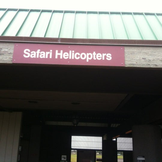 Foto scattata a Safari Helicopters da Ricky M. il 7/7/2012
