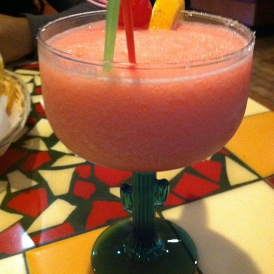 3/23/2012 tarihinde Dre L.ziyaretçi tarafından Jalisco&#39;s Mexican Restaurant'de çekilen fotoğraf