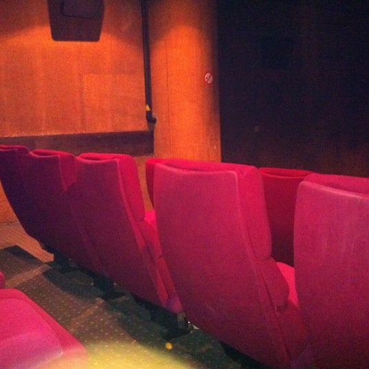 Foto tomada en Sphinx Cinema  por Sophie N. el 2/17/2012
