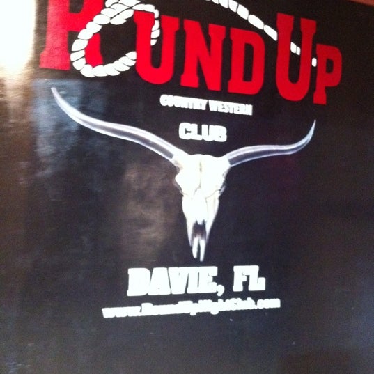 3/31/2012にHoney M.がRound Up Country Western Night Club &amp; Restaurantで撮った写真