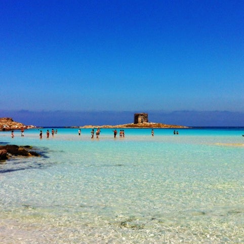 Cegah Kerusakan Alam Pantai di Italia Akan Terpkan Tiket Masuk Ke Pantai