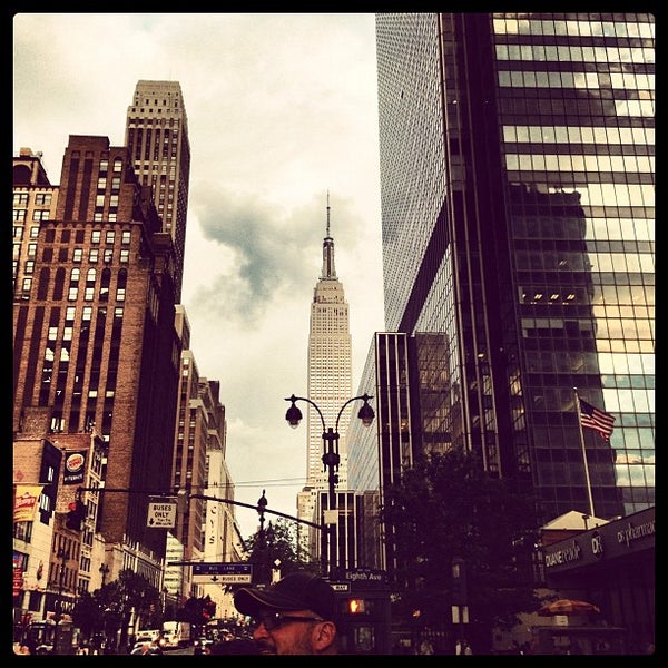 6/6/2012 tarihinde Daragh W.ziyaretçi tarafından 34th Street'de çekilen fotoğraf