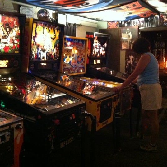 Lyons Classic Pinball Arcade in Lyons
