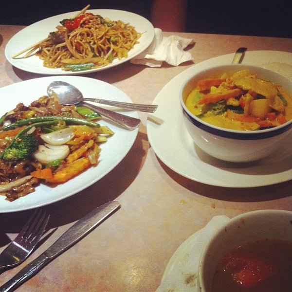 Noodle Street Thai Restaurant in Boston