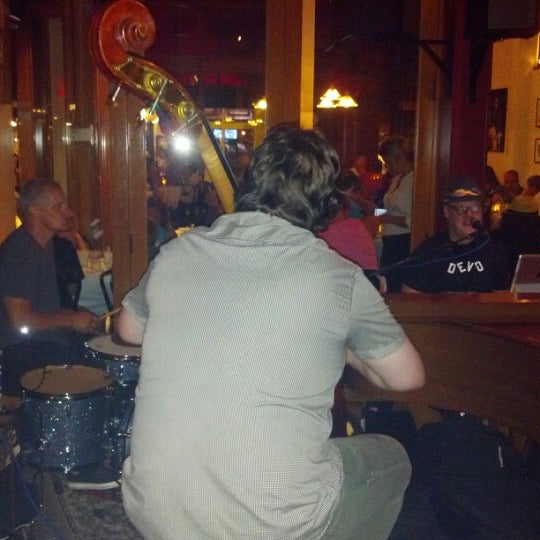 Снимок сделан в Croce&#39;s Restaurant &amp; Jazz Bar пользователем Morris J. 9/3/2012