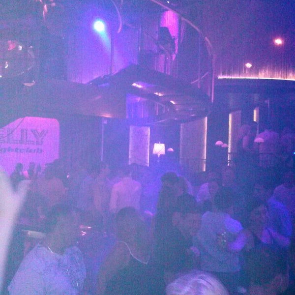 8/17/2013에 DJ Skyline A.님이 Ivan Kane&#39;s Royal Jelly Burlesque Nightclub에서 찍은 사진