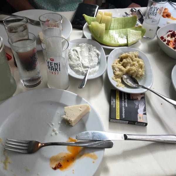 Foto scattata a Abbas Restaurant da Erdal P. il 6/14/2021