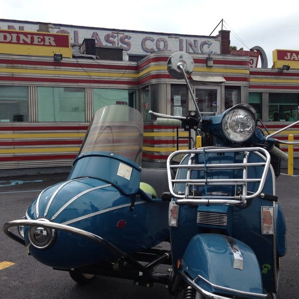Jack's Diner 10 tips from 214 visitors