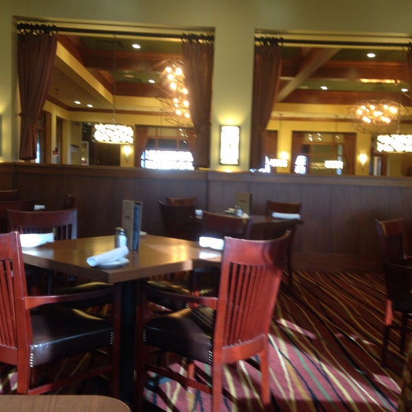 Photos at Minervas Restaurant & Bar American Restaurant in Sioux City