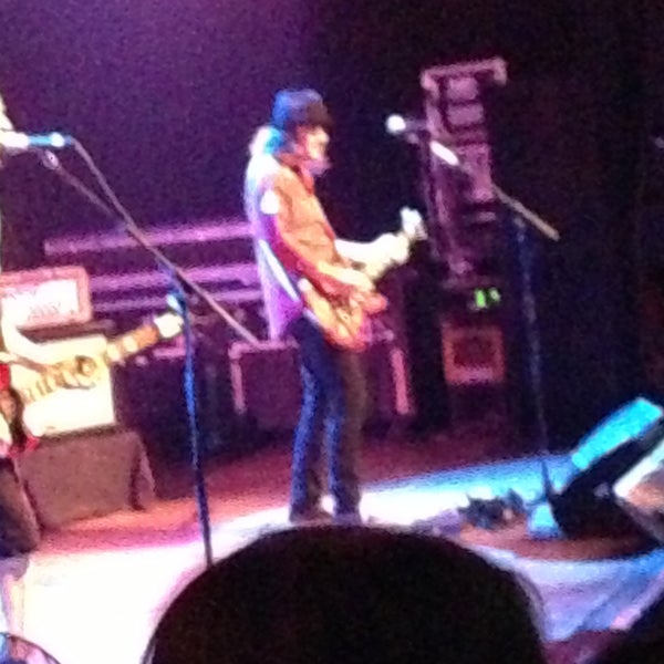 Foto tomada en House of Blues Sunset Strip  por Lydia C. el 5/24/2013