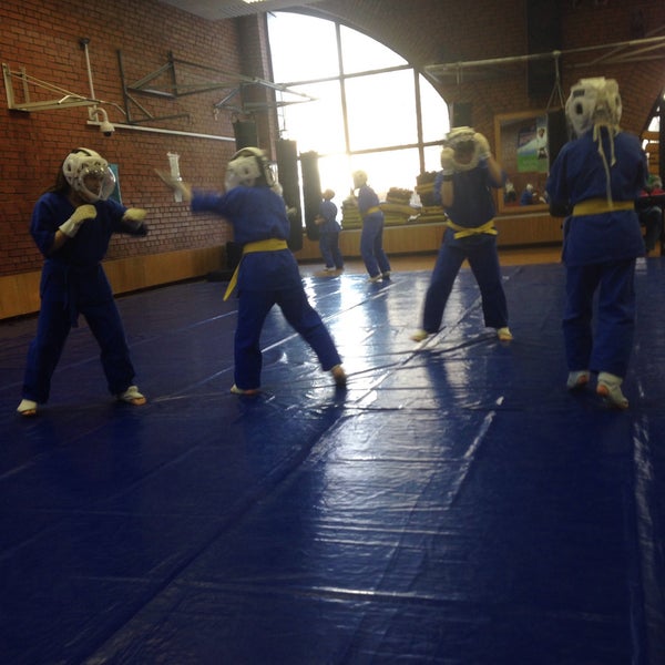 Спортивный комплекс атланта. Каргат спорткомплекс Атлант. Юрга спортивный комплекс Атлант. Спорткомплекс Атлант Южно Сахалинск.