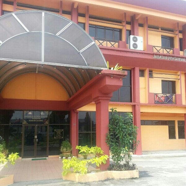Photos At Jabatan Pertanian Daerah Johor Bahru Government Building