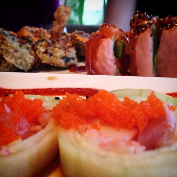 7/28/2014 tarihinde David B.ziyaretçi tarafından Ukai Japanese Restaurant'de çekilen fotoğraf