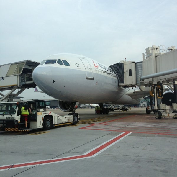 Gate B90 Zaventem 178 visitors