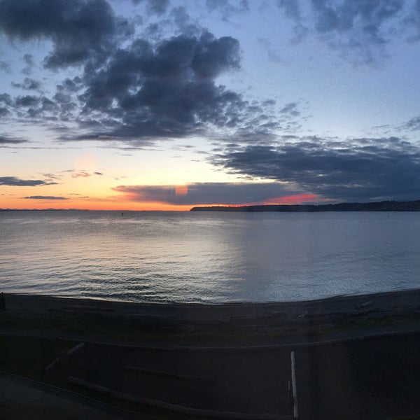Photo taken at Semiahmoo Resort by Janell on 5/17/2017