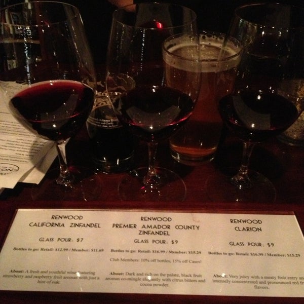 11/23/2013にBrenda D.がEnoteca - Fine Wine &amp; Beerで撮った写真
