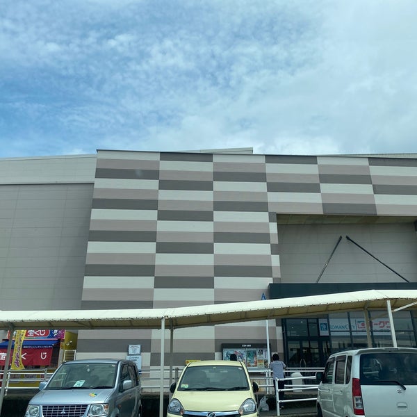オークワ ロマンシティ御坊店 Supermarche オークワ ロマンシティ御坊店 Supermarche