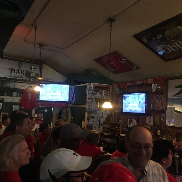 The Cottage Bar 178 Cedar Ln