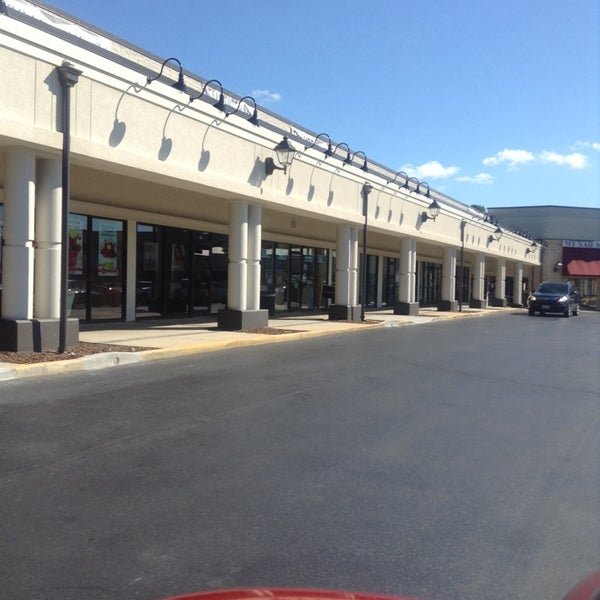 Pinecrest Plaza Southern Pines, NC