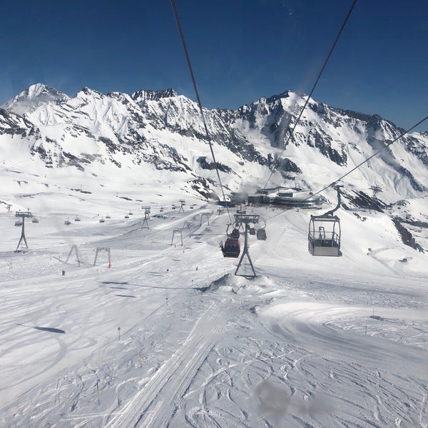 รูปภาพถ่ายที่ Stubaier Gletscher โดย Susi C. เมื่อ 3/23/2019