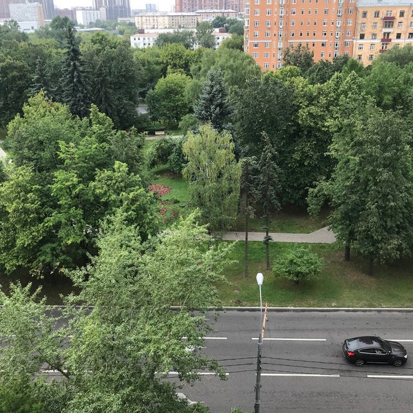 Роща плаза. Роща плаза