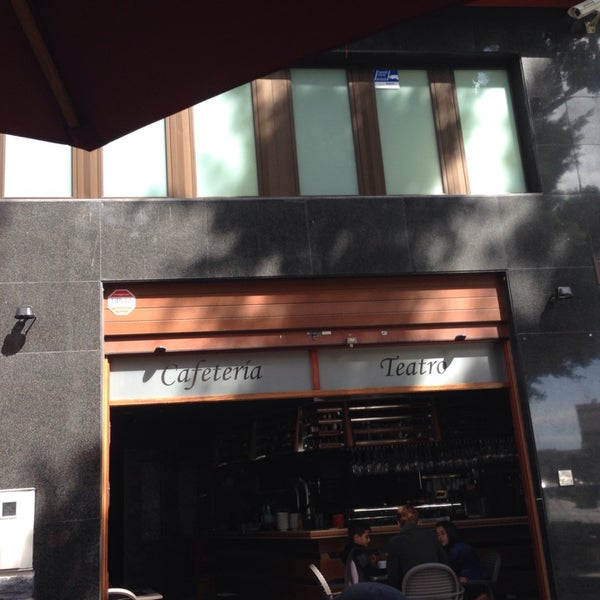Teatro cafe. Teatro cafe