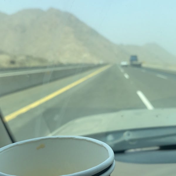 طريق السيل الكبير إلى مكة المكرمة Road