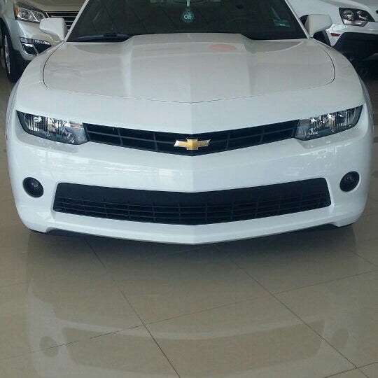 Plaza FAME Morelia Car Dealership