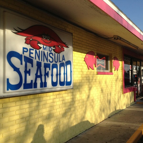 3/20/2014 tarihinde Art C.ziyaretçi tarafından Mid-Peninsula Seafood Market &amp; Restaurant'de çekilen fotoğraf